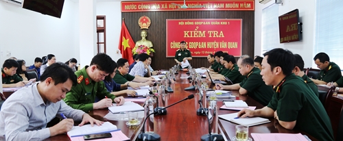 Hội đồng giáo dục Quốc phòng - an ninh Quân khu 1 làm việc tại tỉnh Lạng Sơn